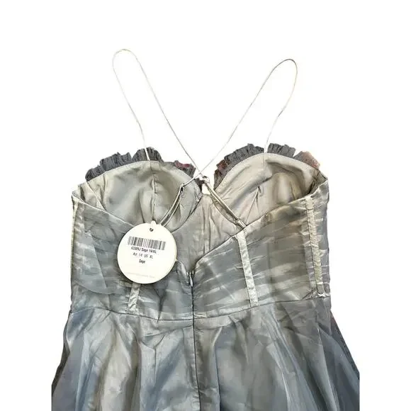 NWT Selfie Leslie Smitten Sweetheart Chiffon Sage Mini Dress Size XL Womens - Picture 6 of 9